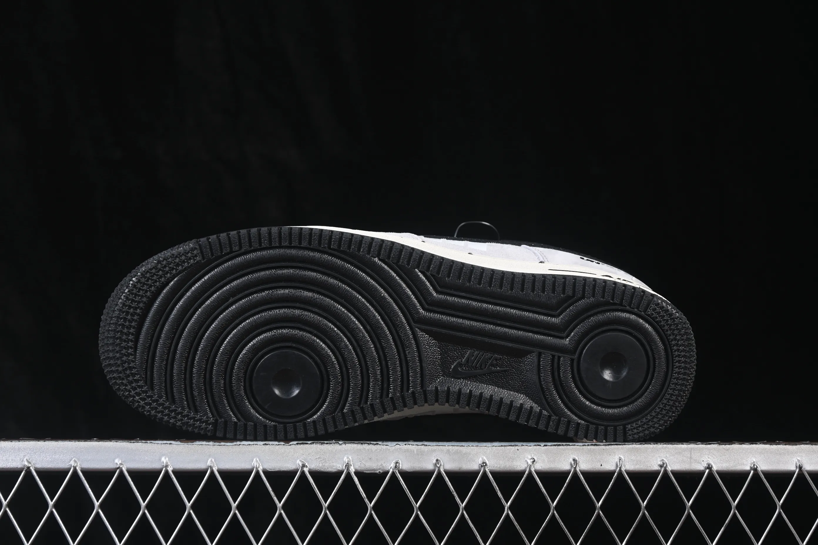 All categories Nk Air Force 1 Air Force series Nk Air Force 1 Low Air Force low-top Nike Air Force 1'07 Low joint model Air Force 1 low-top casual sneakers FV3694-114